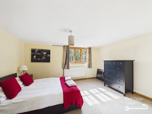 Bedroom 6- click for photo gallery
